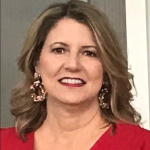 Meet your Posher, Kym